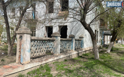 Жители аварийного общежития получат квартиры в конце года. Остальным придётся ждать