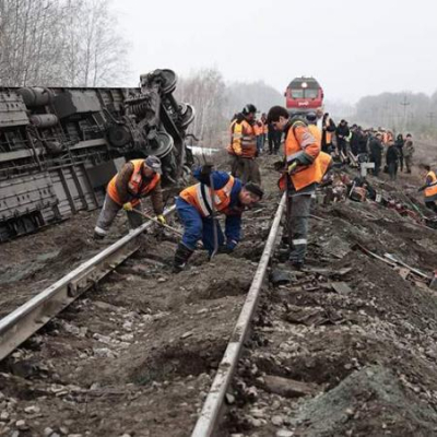 СК назвал предварительную причину аварии поезда в Ульяновской области