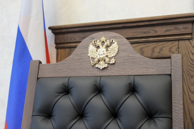 ДВТУ судится с бывшим активом экс-мэра Владивостока Николаева: что попало в центр разбирательств