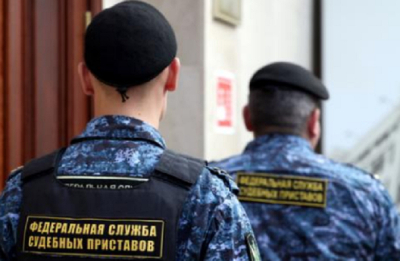 На авто татарстанской компании, задолжавшей работнику деньги, наложили арест
