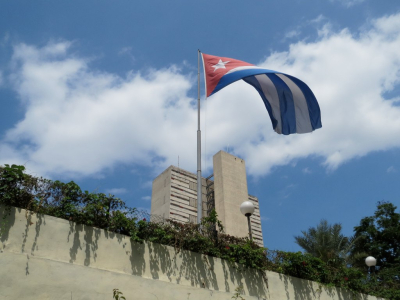 Тревел-блогер рассказала о разнице между очередями на Кубе и в РФ