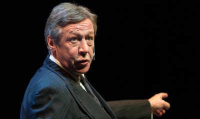 Сын Высоцкого рассказал об игре Ефремова в первом спектакле после УДО