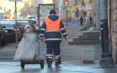 Власти Петербурга изучают советский опыт ЖКХ для привлечения кадров