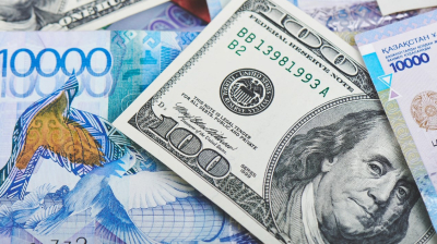 Курс тенге выровнялся: чего ждать от доллара, рубля и юаня