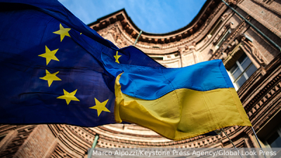 Ушаков: Для мира на Украине Киев должен согласиться на озвученные предложения