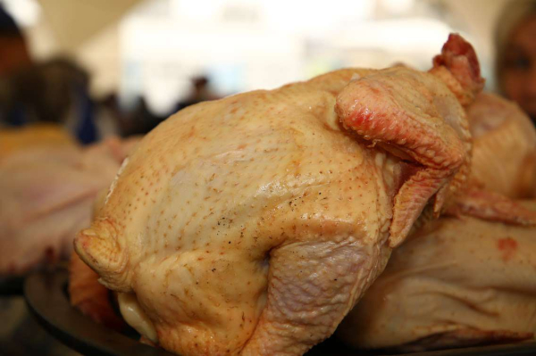 Тонну утиного мяса без маркировки не пропустили в Казахстан