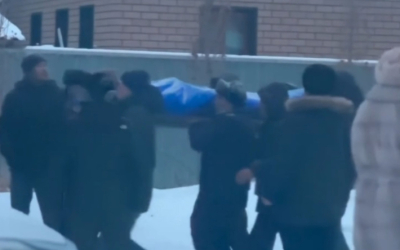 Захват заложников. Погибших пенсионеров похоронили в Актобе
