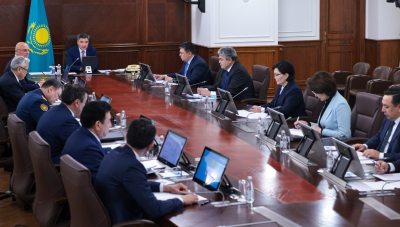Государство и семья должны вместе воспитывать достойных граждан — Олжас Бектенов 