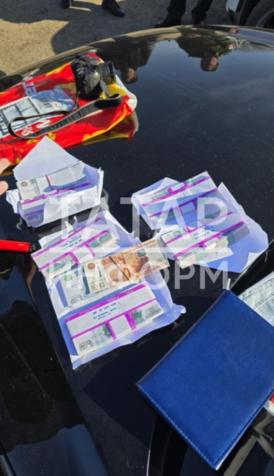 Военкома Альметьевска задержали при взятке в 700 тыс. рублей