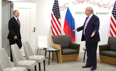Ушаков допустил встречу Путина и Трампа на саммите АТЭС в Китае