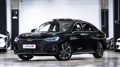 Казахстанцы обсуждают, сколько теряет Chery Arrizo 8 на «вторичке»